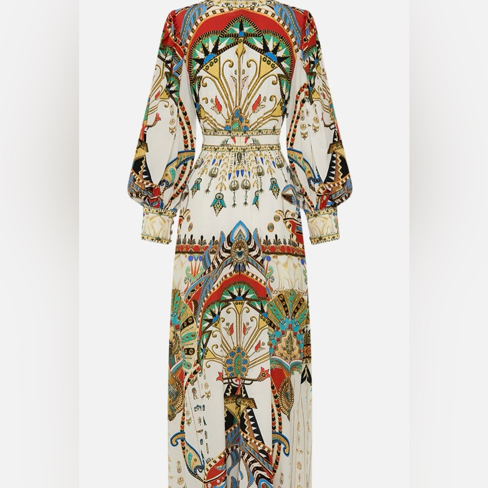 Valley Of The Queens Flowy Shaped Waistband Dress With Gathered Sleeves - Picture 9 of 9